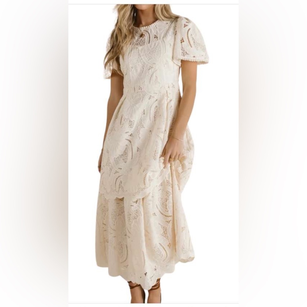 NWOT Bohme Ivory Embroidered Lace Maxi Dress with Short Sleeves